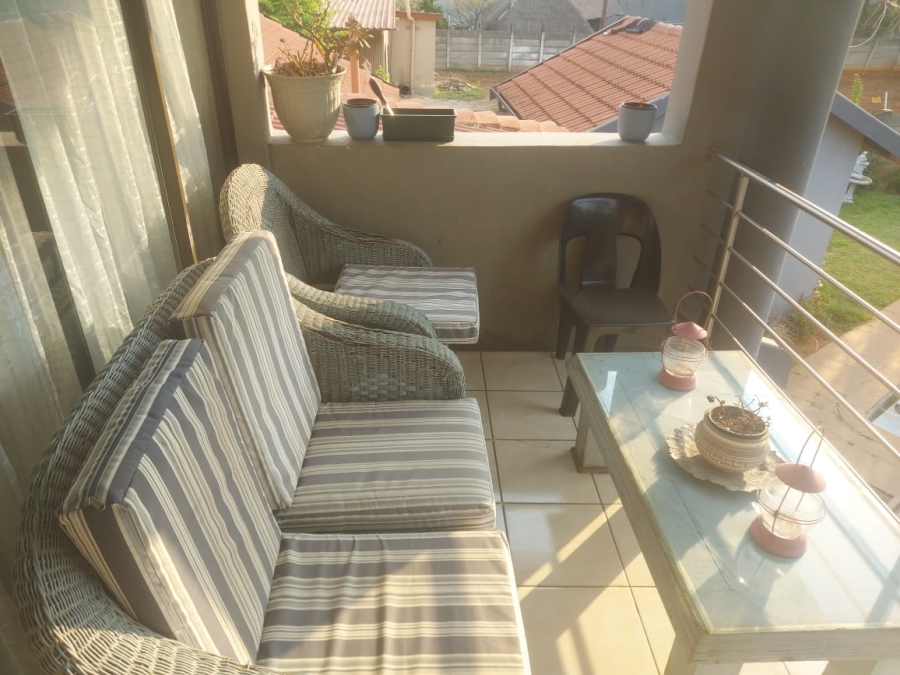 4 Bedroom Property for Sale in Oos Einde North West